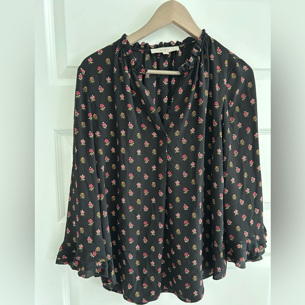 Loft Floral Ruffle Blouse Black Pink Size S